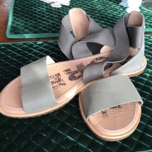 Sorel Ella Sandals - 8.5